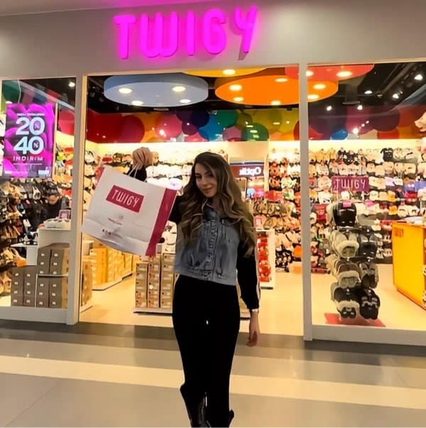 Mağaza ürün tanıtımı